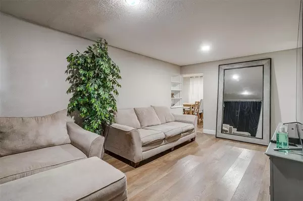 Grand Prairie, TX 75051,1725 Emerald Street