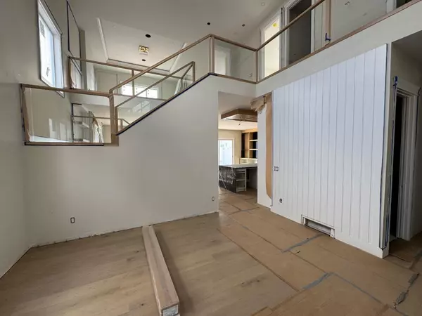 Chestermere, AB T1X 2Y9,9 Watercrest ROW