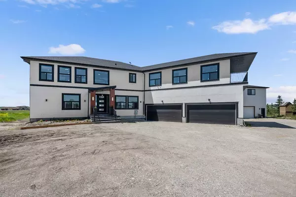 13 Calterra CT, Rural Rocky View County, AB T4B 3P4