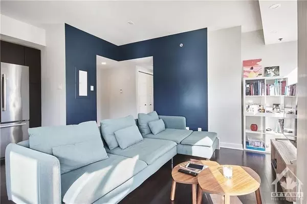 West Centre Town, ON K1R 0B8,300A Lett ST #409