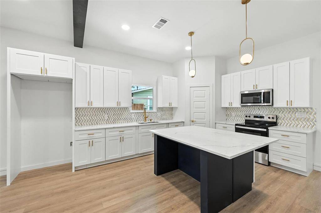 Lancaster, TX 75134,4343 Highland Street