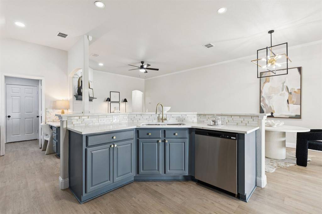 Fort Worth, TX 76244,11832 Basilwood Drive