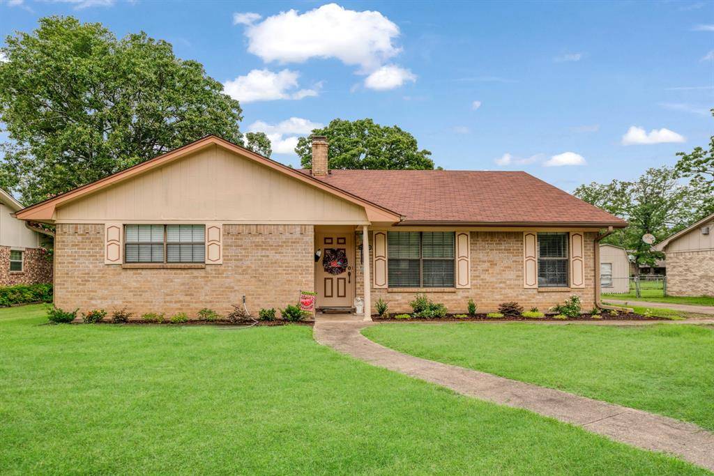 Paris, TX 75460,3630 W Houston Street