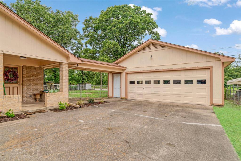 Paris, TX 75460,3630 W Houston Street