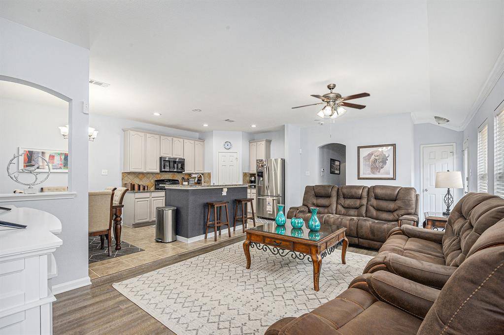 Mansfield, TX 76063,1427 Ravenwood Drive
