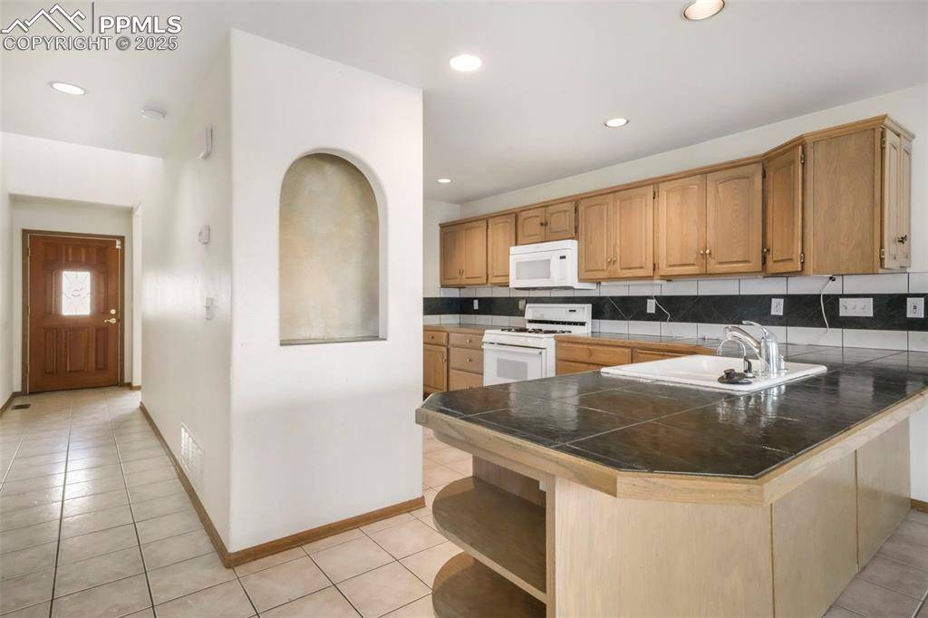 Colorado Springs, CO 80921,174 Luxury LN