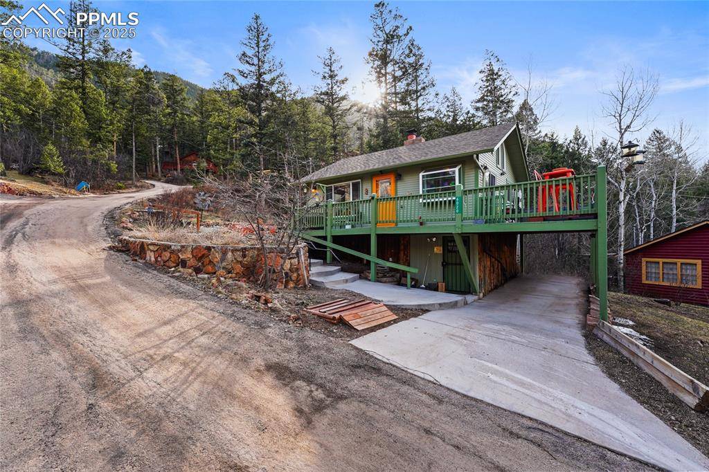 6020 Sioux TRL, Cascade, CO 80809
