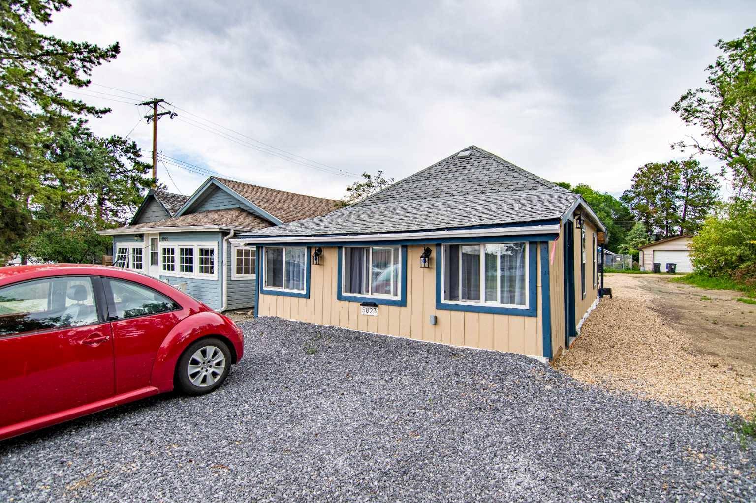5023 44 ST, Sylvan Lake, AB T4S 1C6