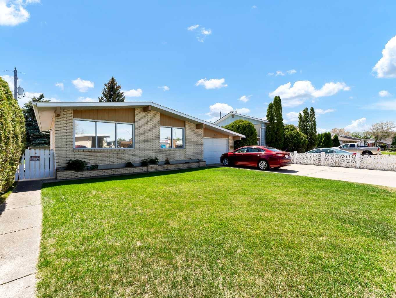 Medicine Hat, AB T1A 6R3,511 12 ST Northwest