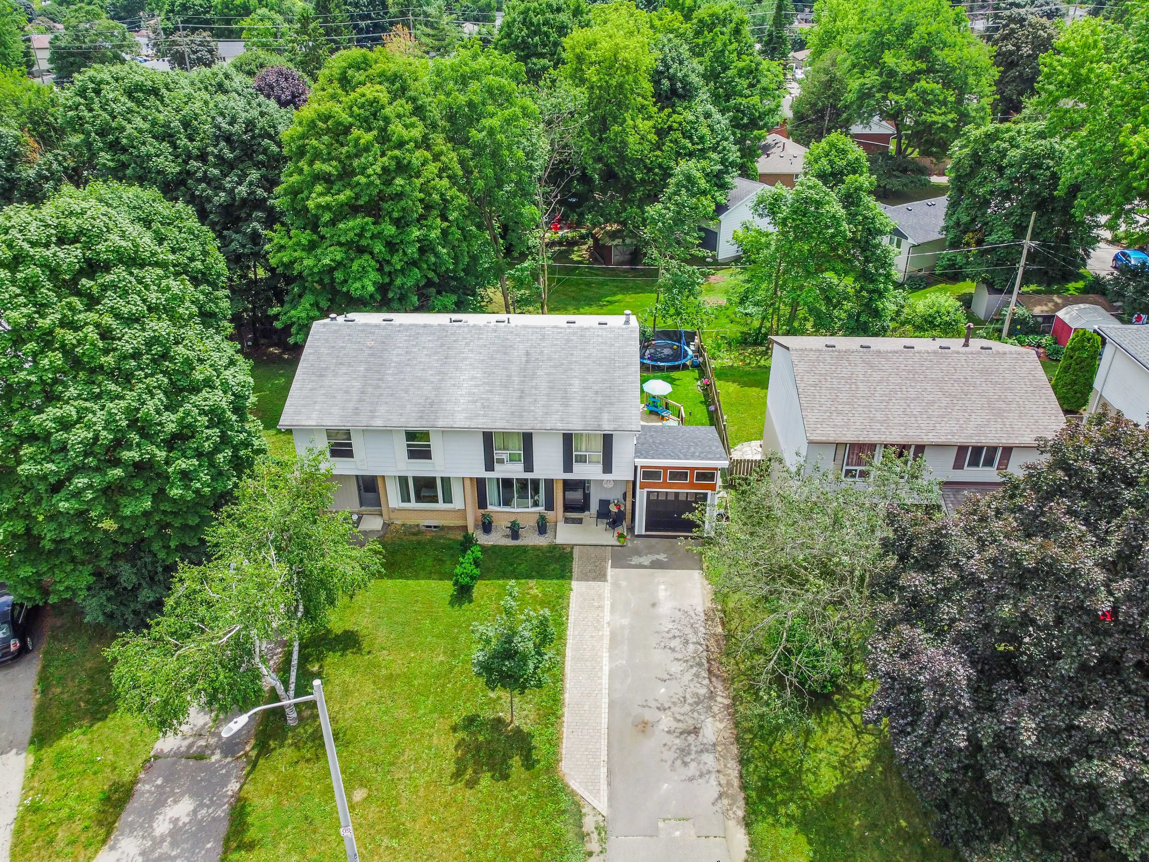35 South Park DR, Orangeville, ON L9W 1R7
