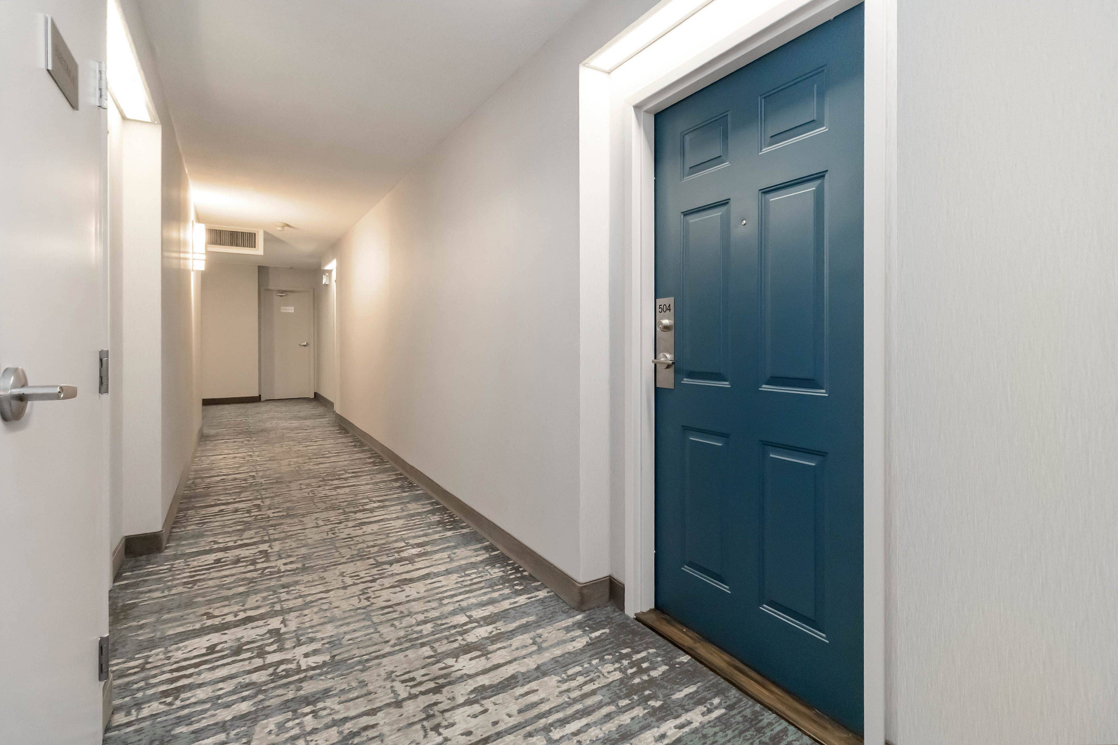 Burlington, ON L7L 5V8,5090 Pinedale AVE #504