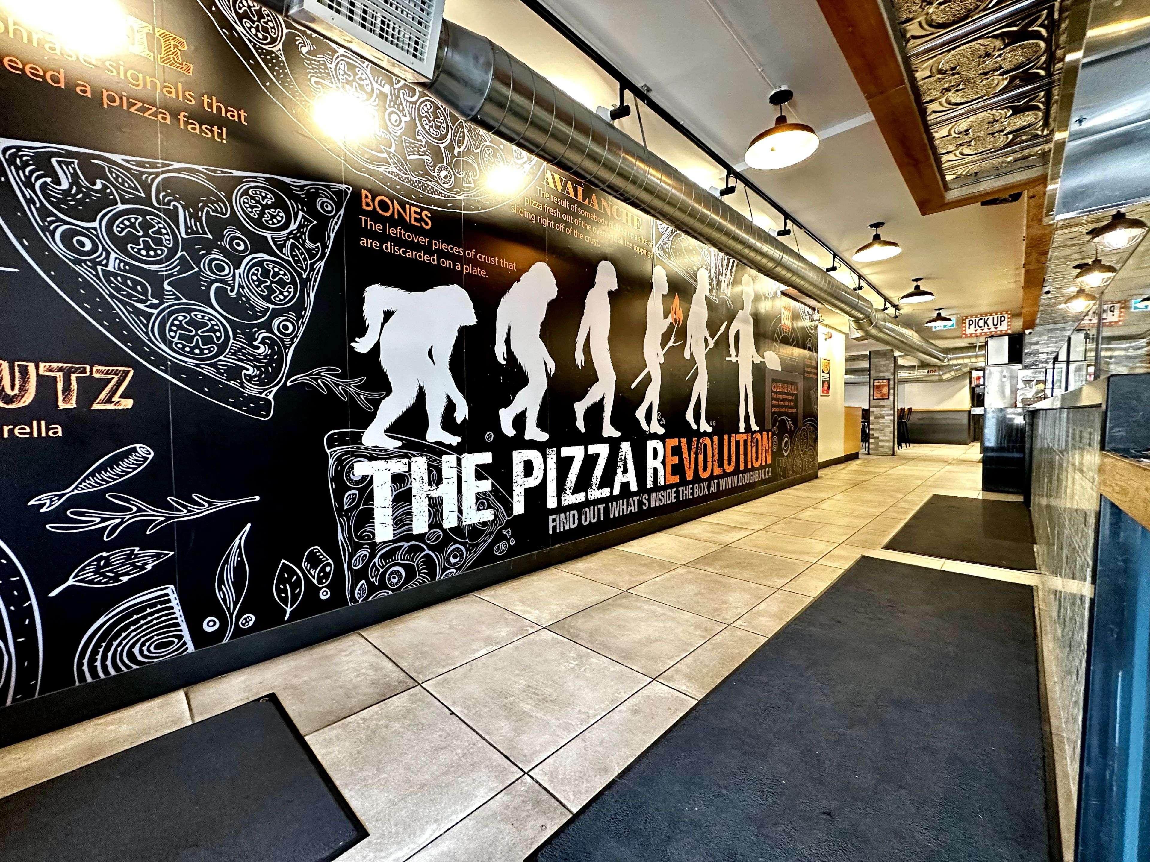 Oakville, ON L6J 1H6,162 Lakeshore RD E