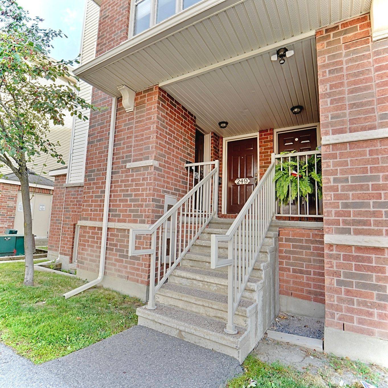 Barrhaven, ON K2J 0A2,251 Keltie Private