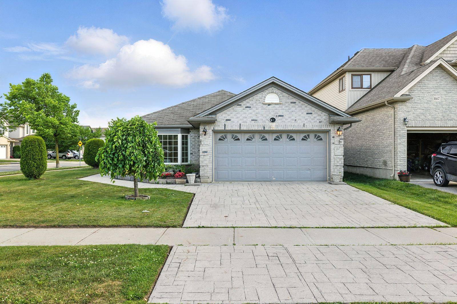 1673 Mcneil RD, London South, ON N6M 0A3