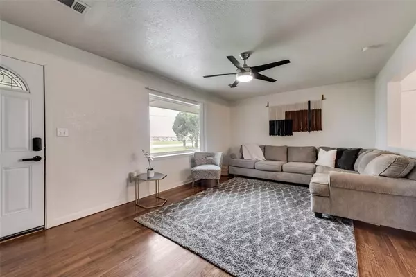 Anna, TX 75409,1306 N Powell Parkway