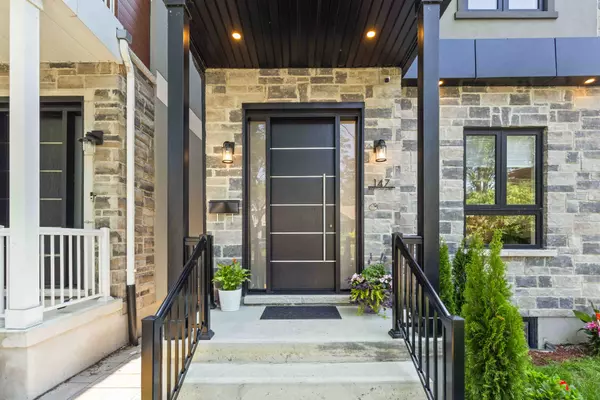 Toronto E06, ON M1N 3Y8,147 Mcintosh ST