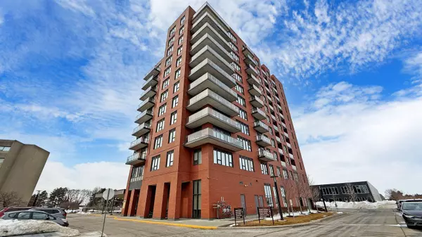 Toronto E05, ON M1W 0A4,1038 McNicoll AVE #316