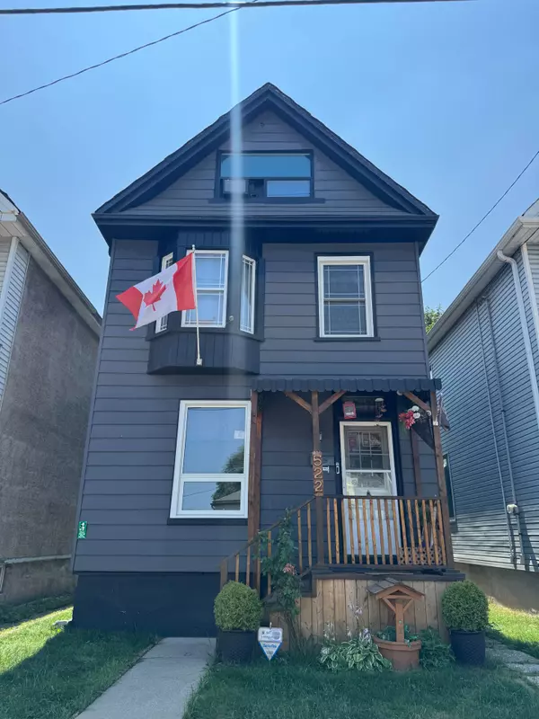 522 Cannon ST E, Hamilton, ON L8L 2E8