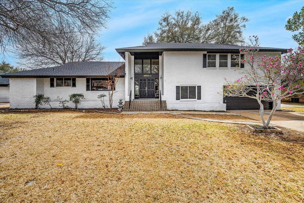 4024 Diamond Loch W, North Richland Hills, TX 76180