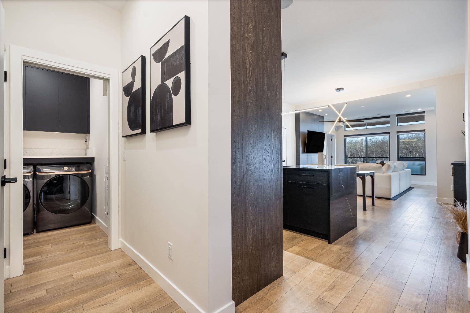 Calgary, AB T3H 6H6,835 78 ST Southwest #205