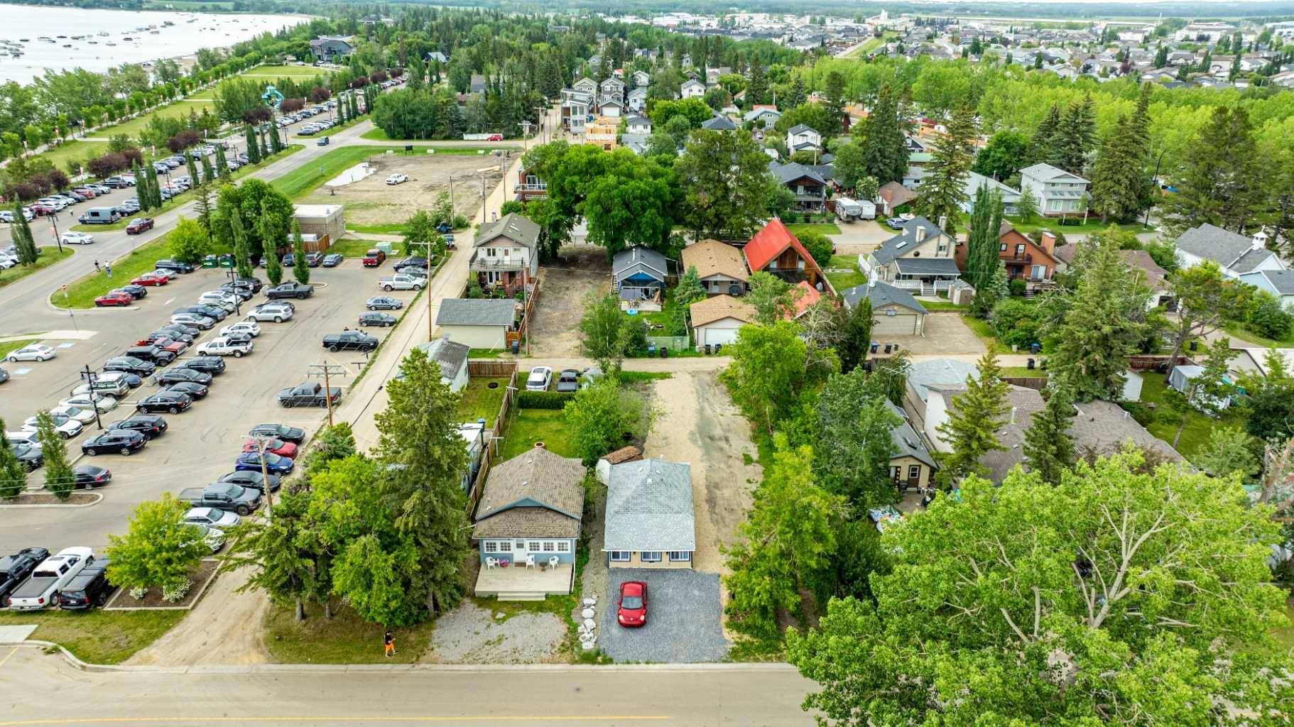 Sylvan Lake, AB T4S 1C6,5023 44 ST
