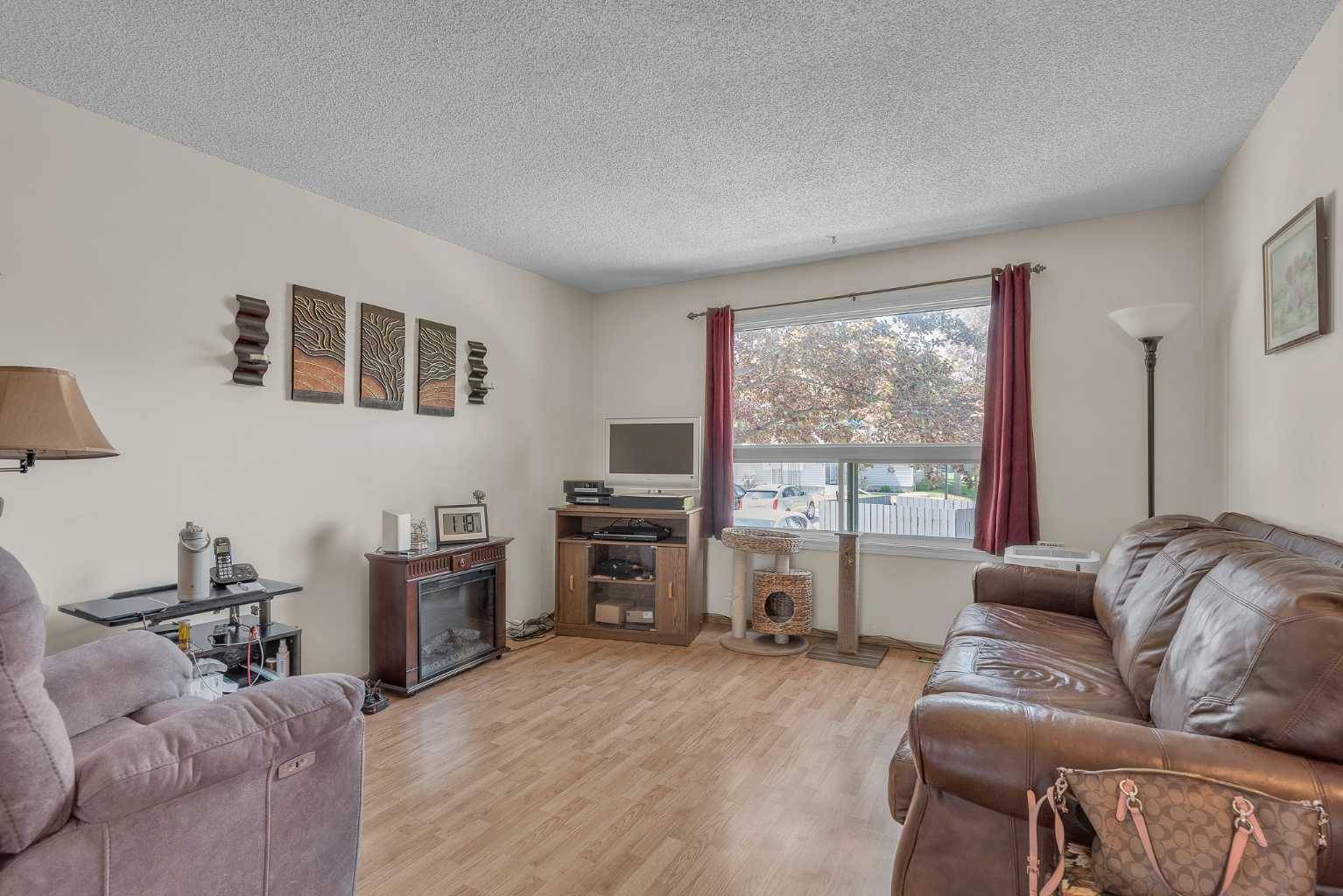 Calgary, AB T1Y4S4,4360 58 ST Northeast #22