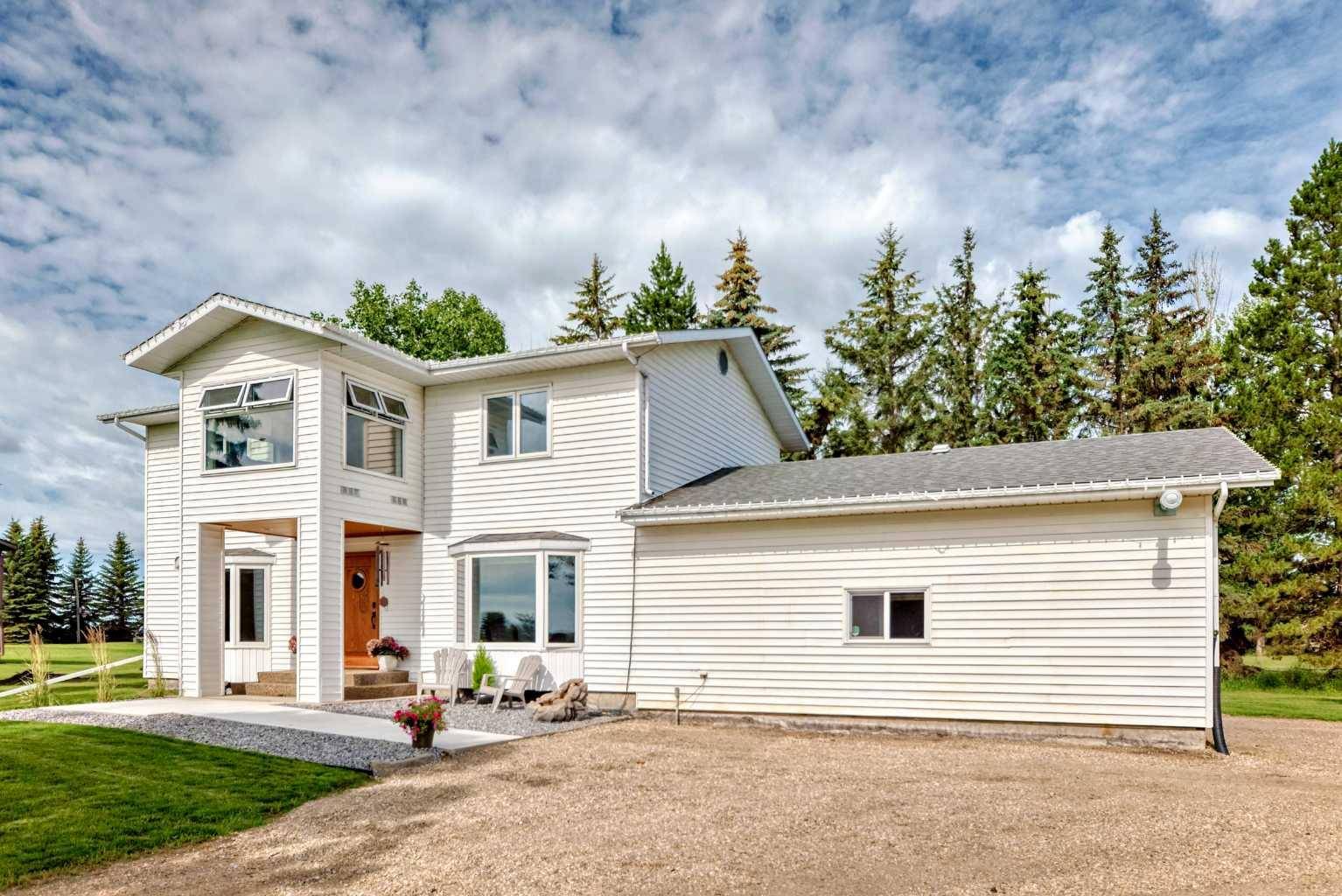 Rural Red Deer County, AB T4E 1R8,37557 C&E TRL