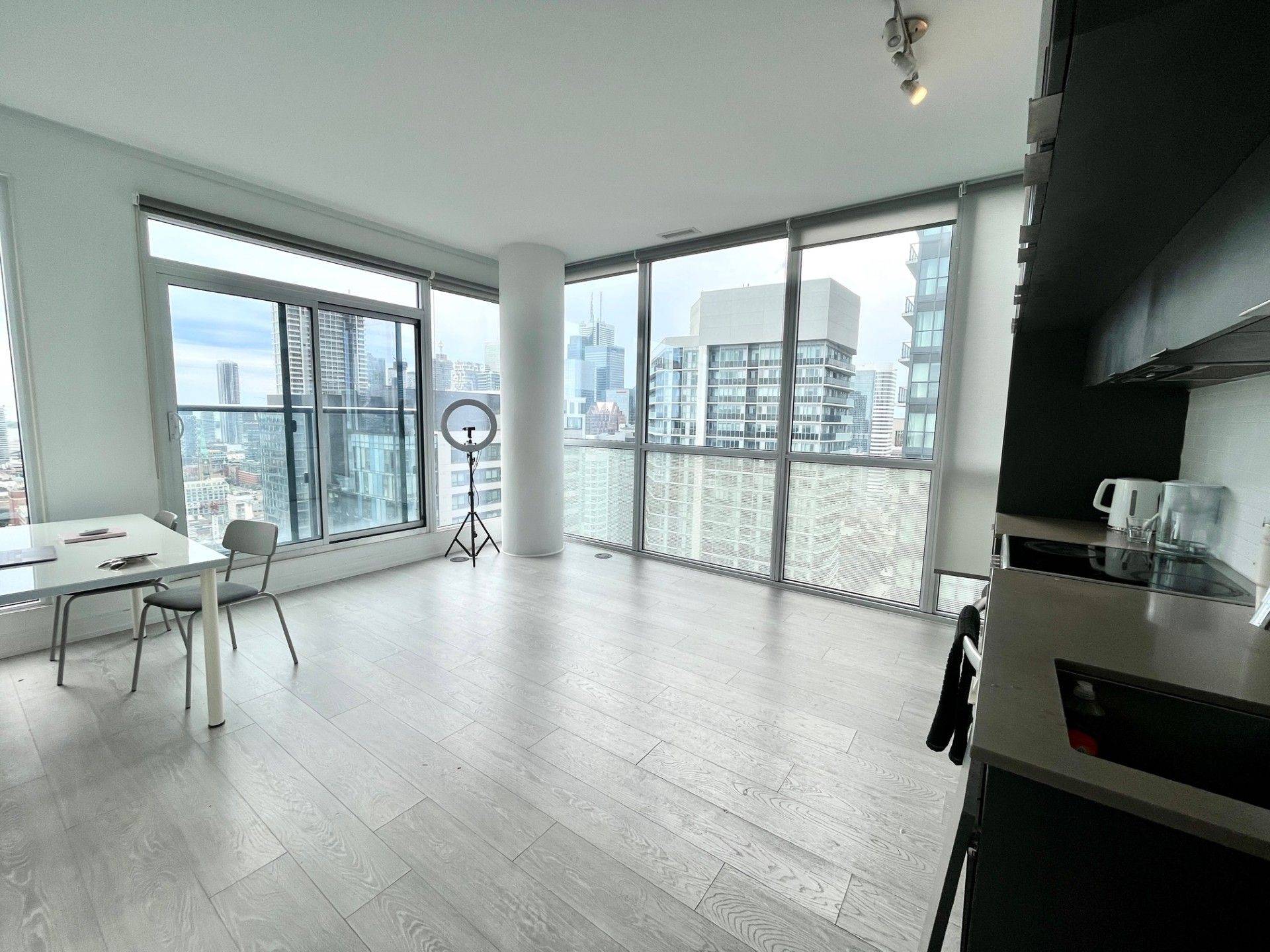 Toronto C08, ON M5A 0N5,181 Dundas ST E #3610