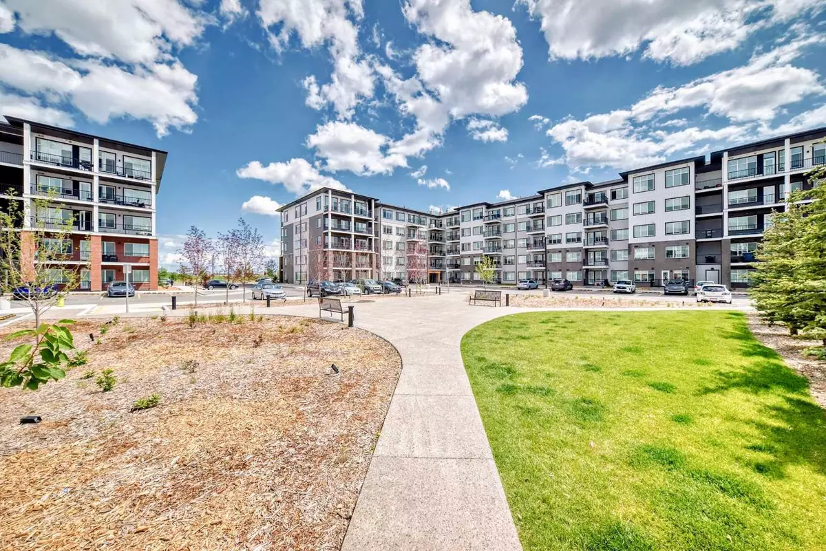 Calgary, AB T3N2K1,395 Skyview Pkwy NE #1505