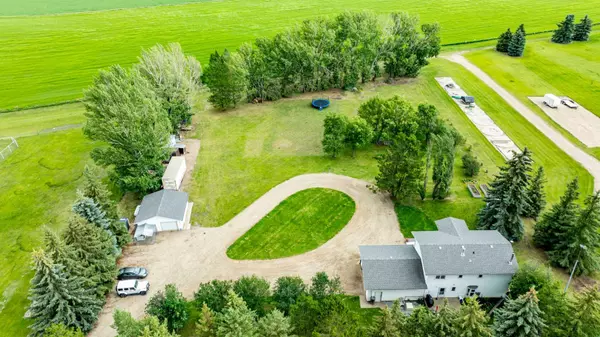 Rural Red Deer County, AB T4E 1R8,37557 C&E TRL