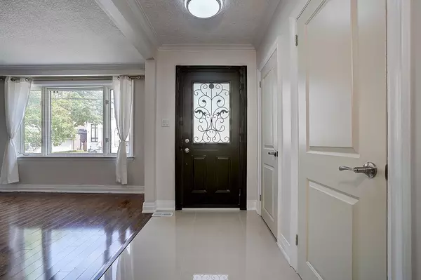 Toronto C07, ON M2R 2M1,305 Connaught AVE