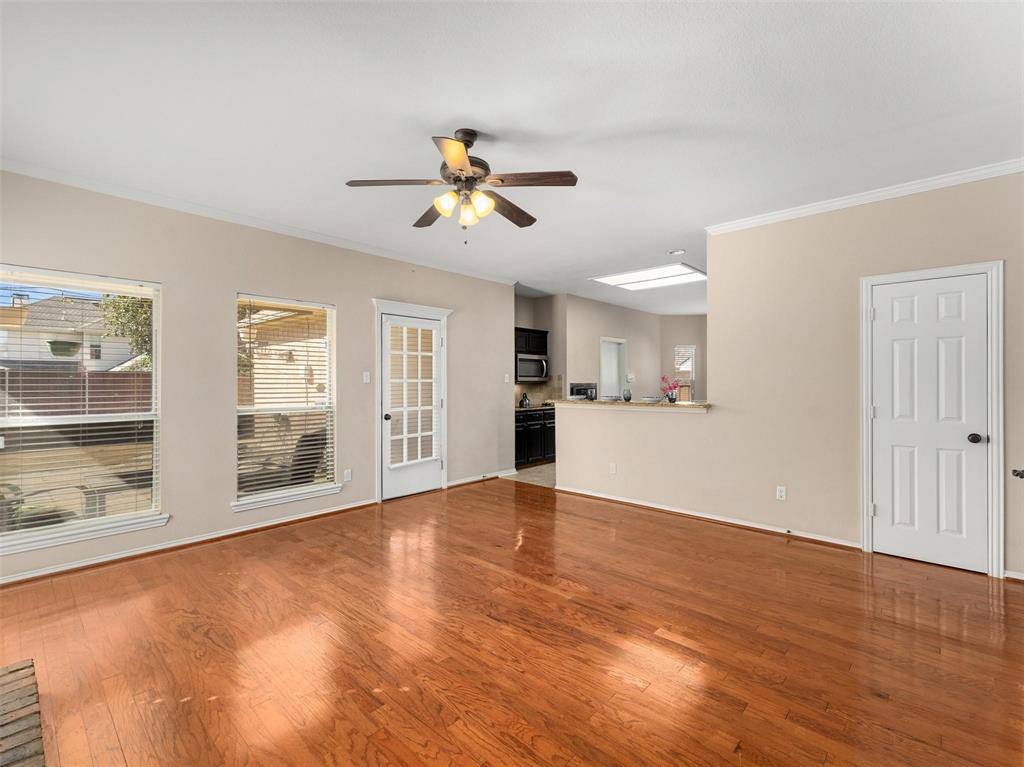 Carrollton, TX 75010,1112 Wild Cherry Drive