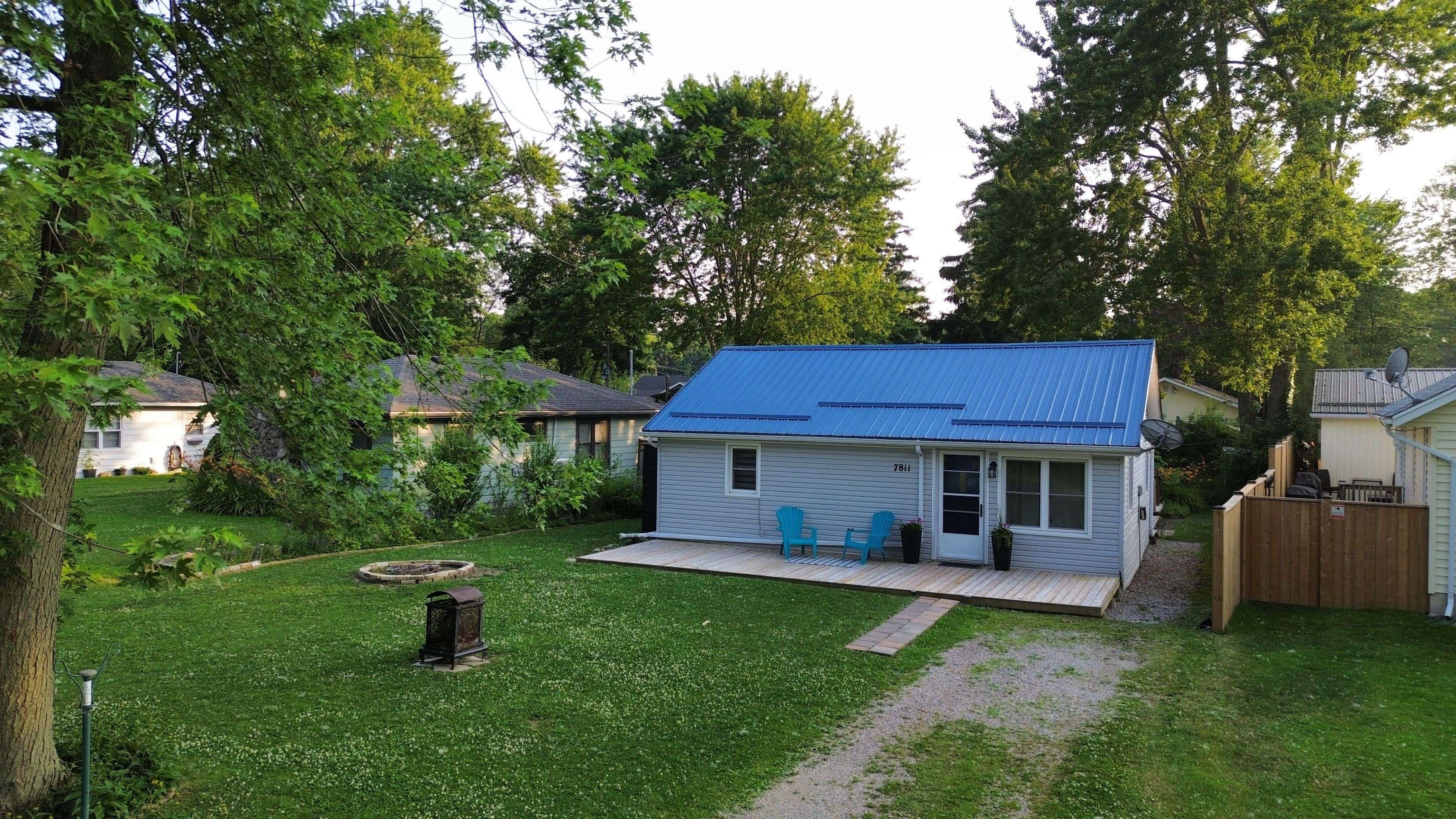 7811 Ken ST, Plympton-wyoming, ON N0N 1J6
