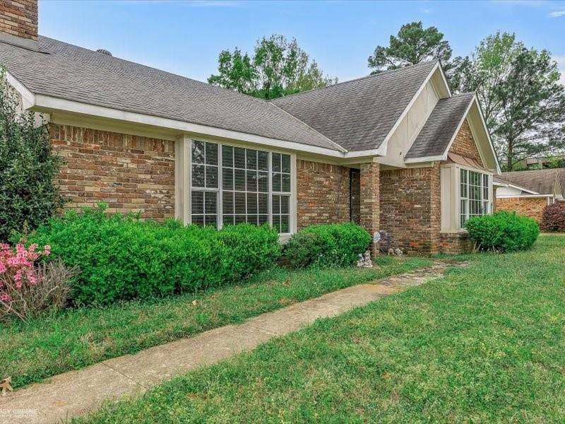 Shreveport, LA 71119,5620 S Lakeshore Drive