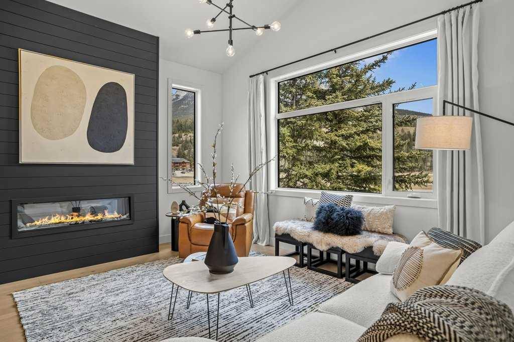 1413 Mountain AVE #102, Canmore, AB T1W 1M3