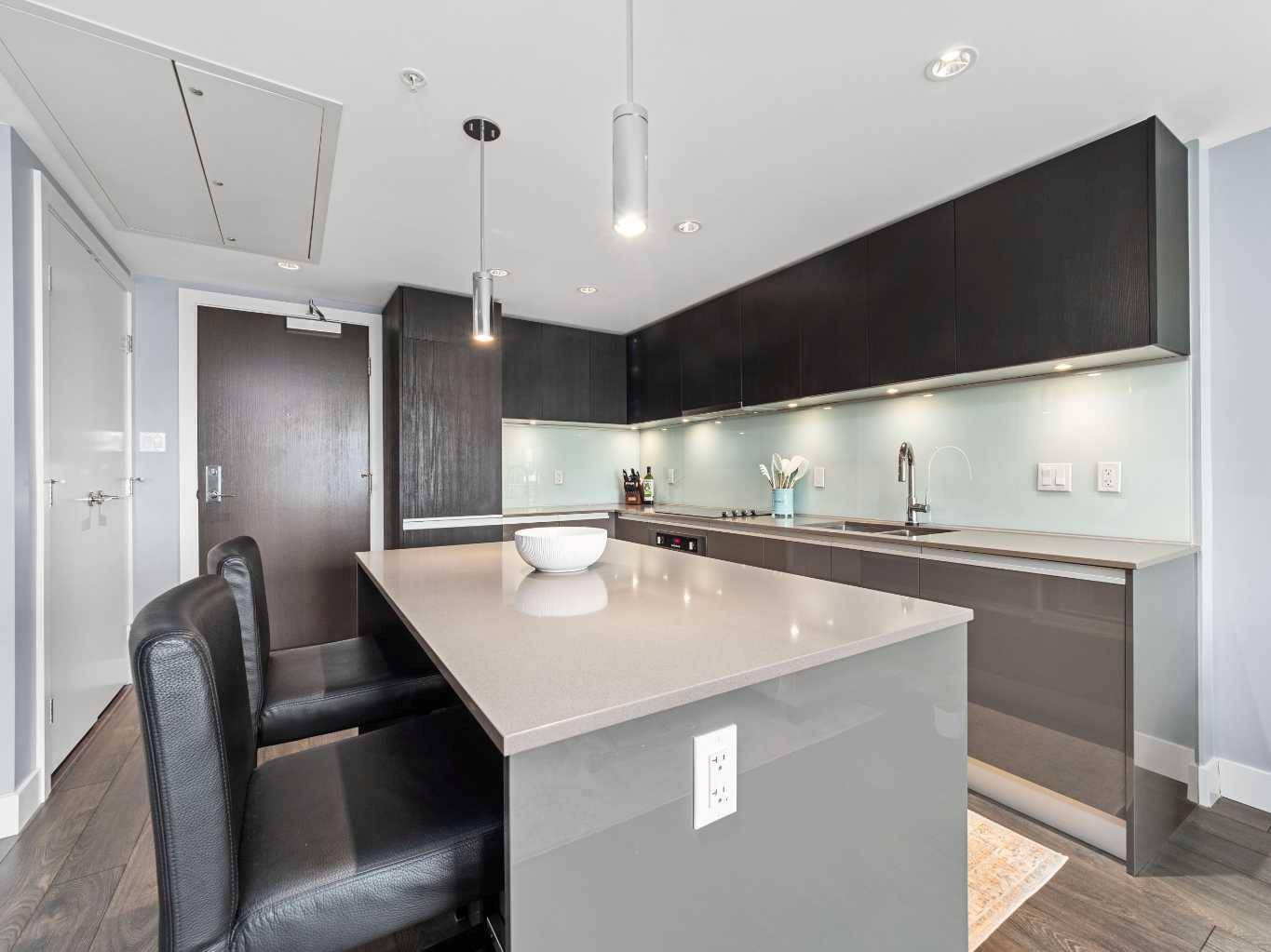 1122 3 ST SE #2408, Calgary, AB T2G 1H7