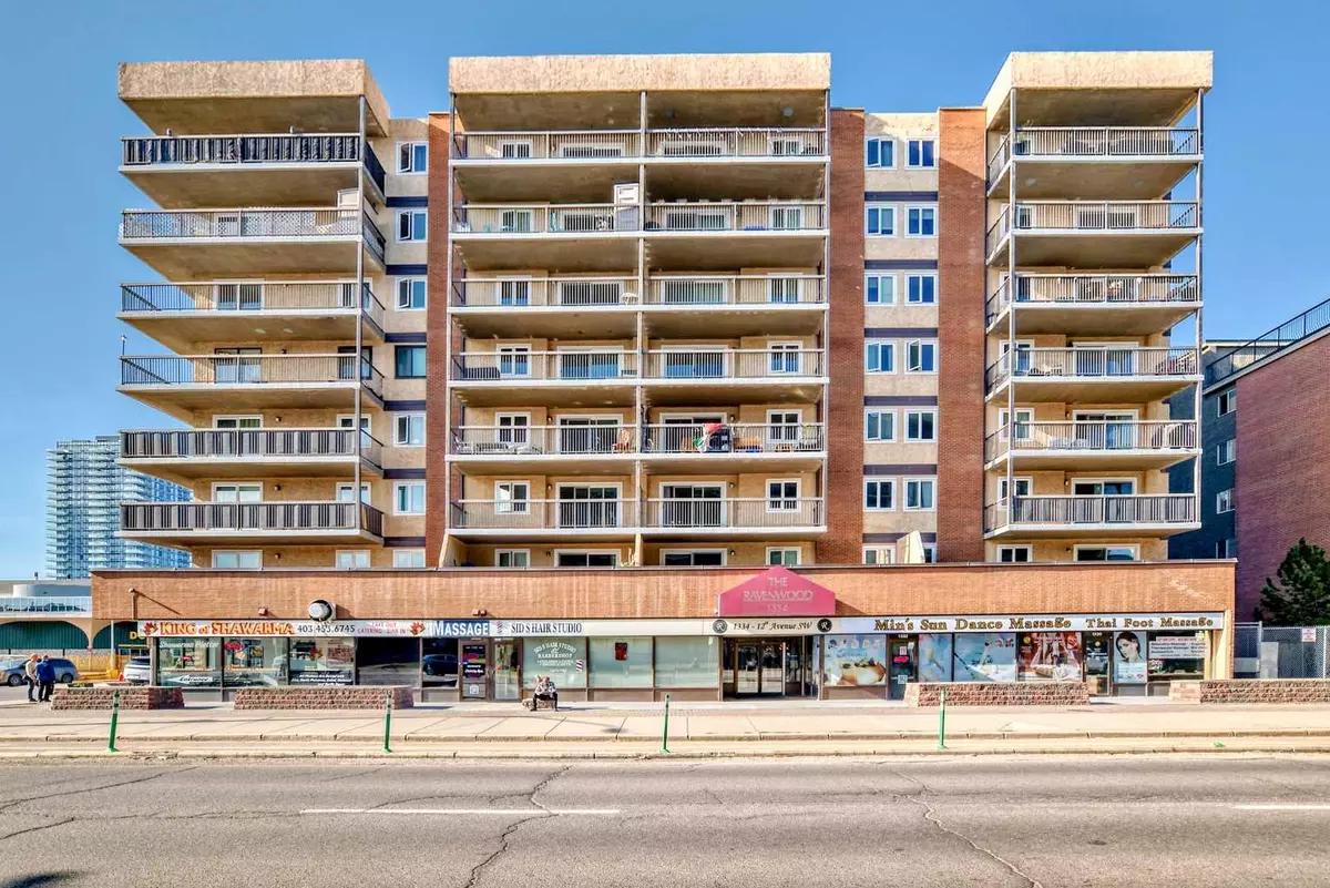Calgary, AB T3C3R9,1334 12 AVE SW #808