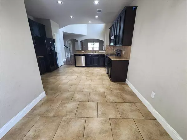Fort Worth, TX 76123,5848 Burgundy Rose Drive