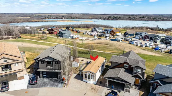 25054 South Pine Lake RD #5027,  Rural Red Deer County,  AB T0M 1R0