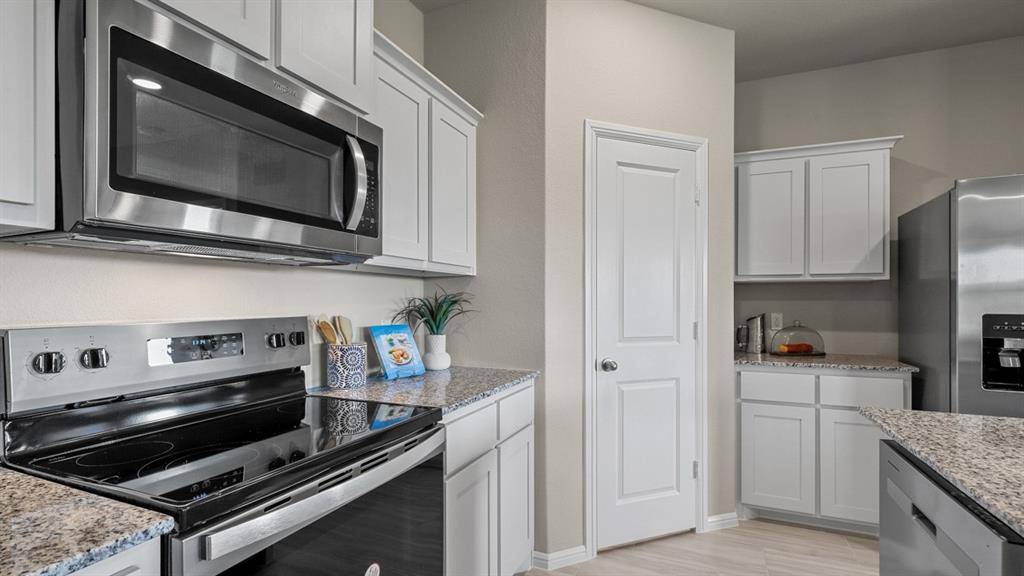 Cleburne, TX 76033,404 MARSH Street