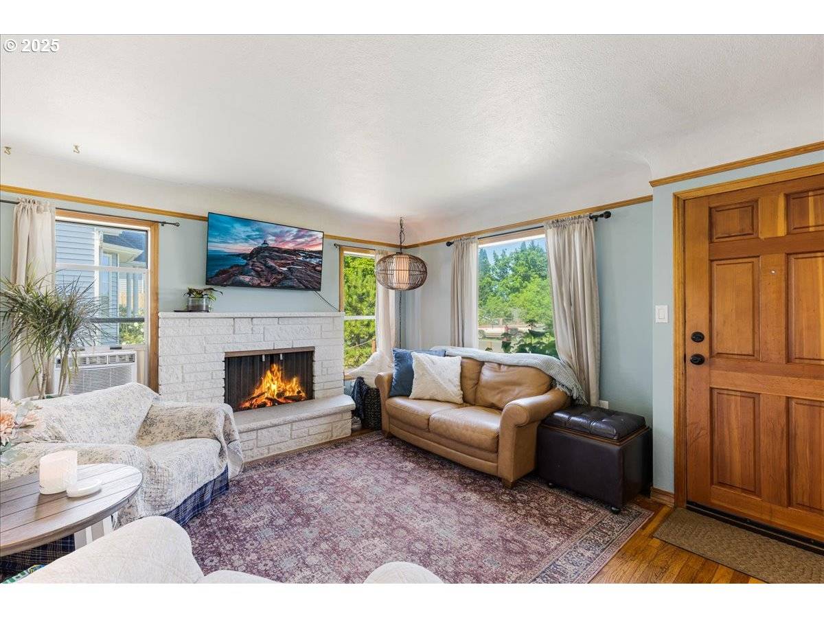 Vancouver, WA 98663,3310 N ST