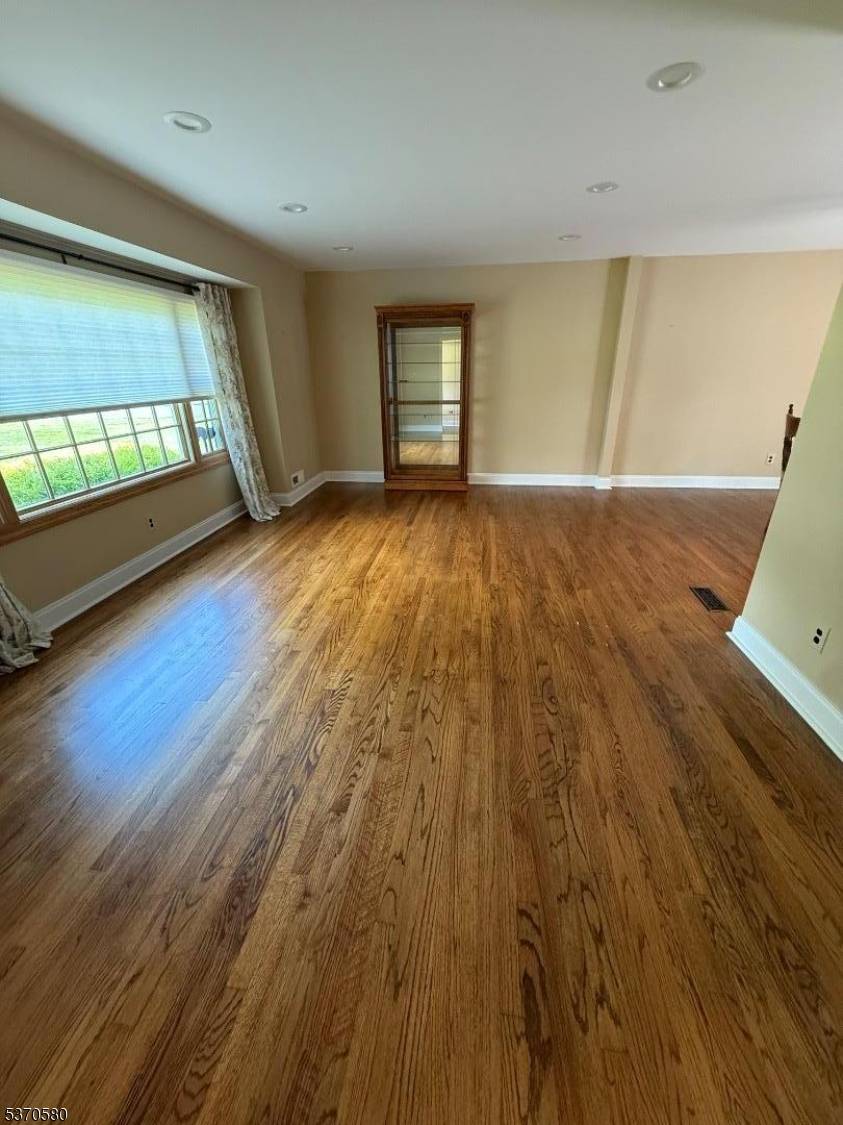 Bridgewater Twp., NJ 08807,187 Riverview Rd