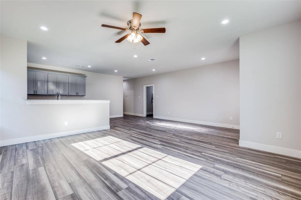 Dallas, TX 75215,1609 Pine Street