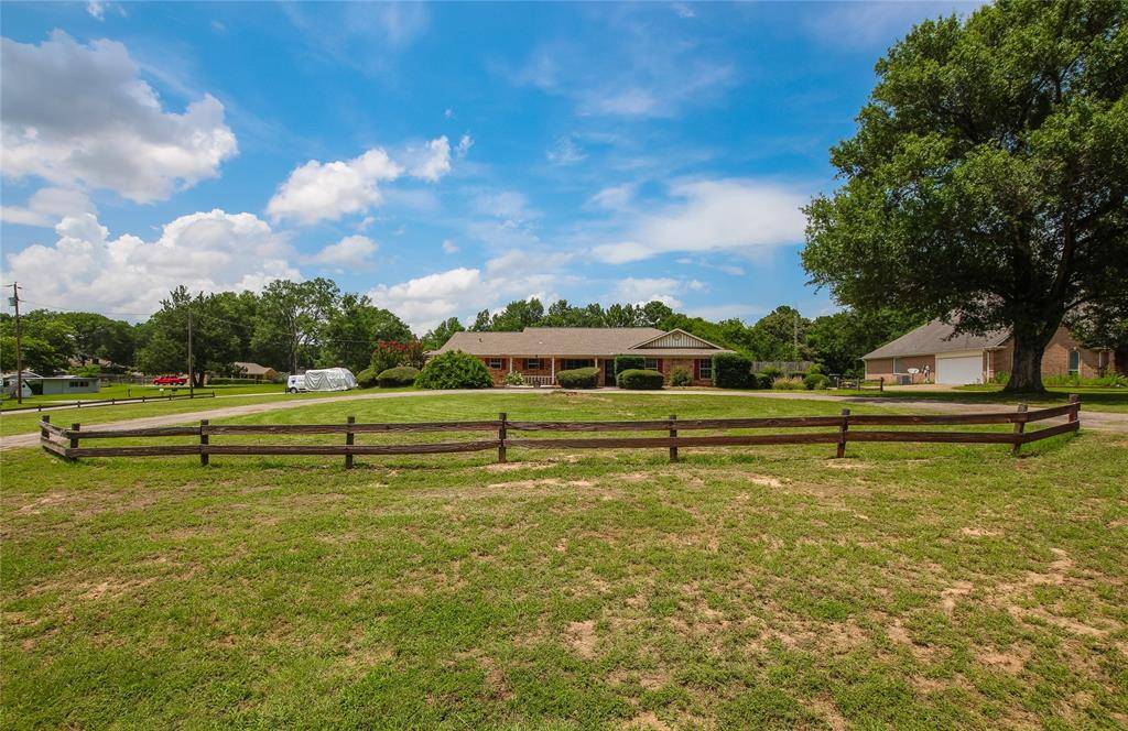 Tyler, TX 75703,1302 Jeff Davis Drive