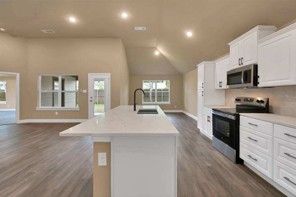 Farmersville, TX 75442,504 Pendleton Street