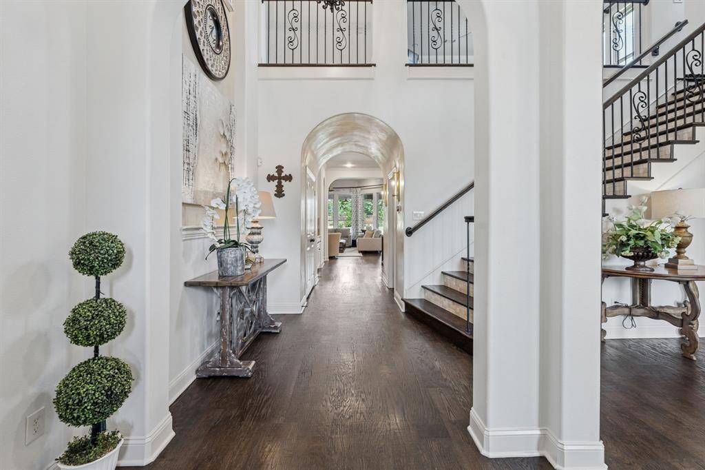 Colleyville, TX 76034,5803 Chalford Common
