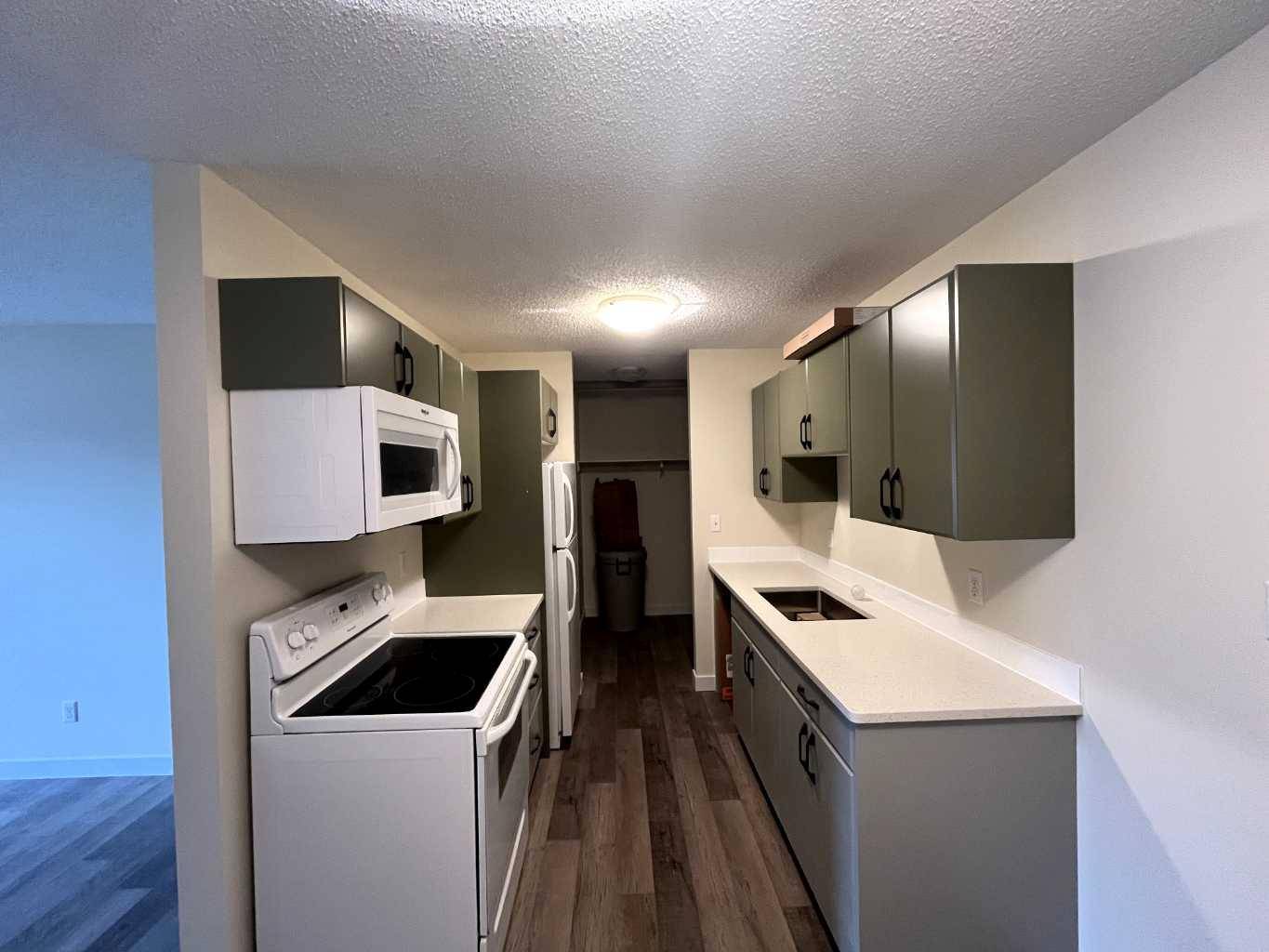 Lethbridge, AB T1K 5R6,401 Columbia BLVD W #103