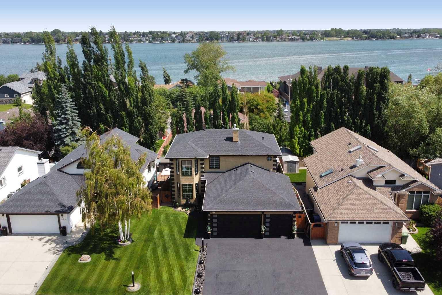 Chestermere, AB T1X 1E2,268 Westchester WAY