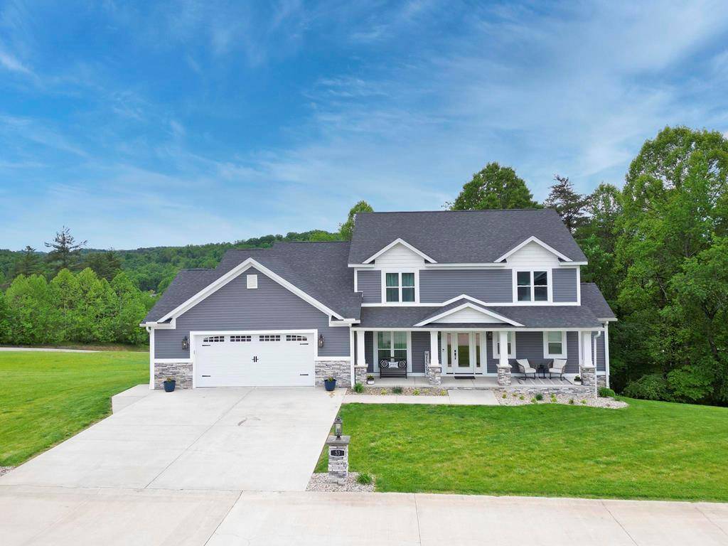 53 Winesap Drive, Parkersburg, WV 26104