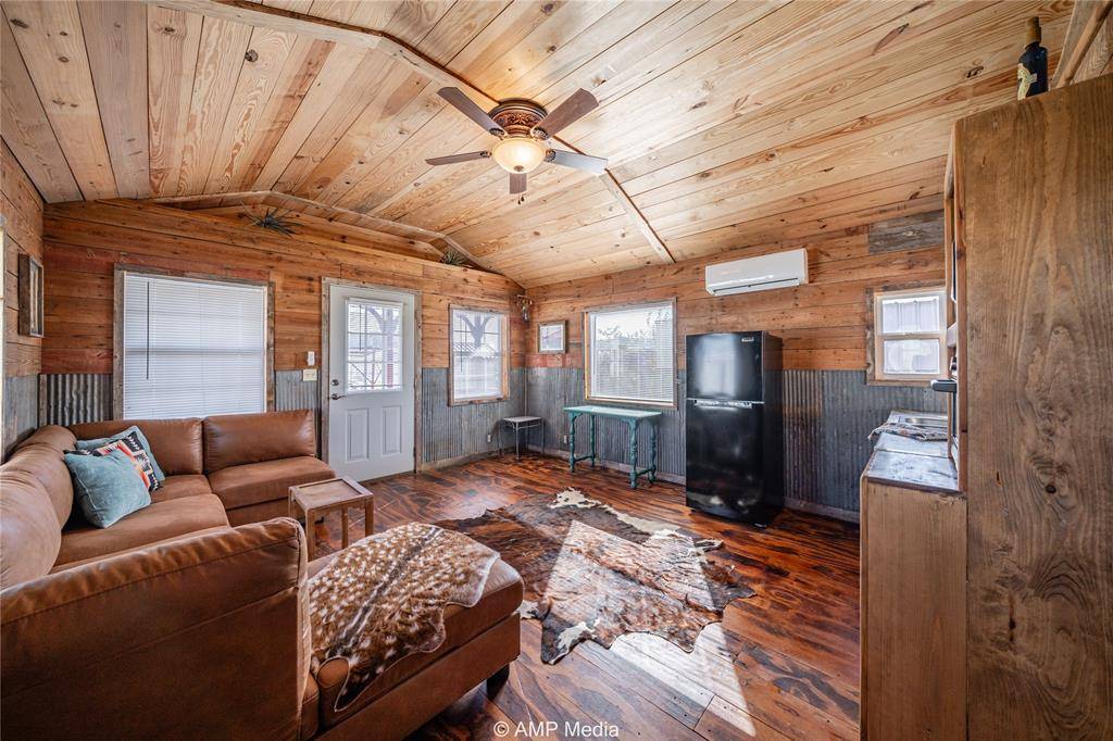 187 Adkins Road, Haskell, TX 79521